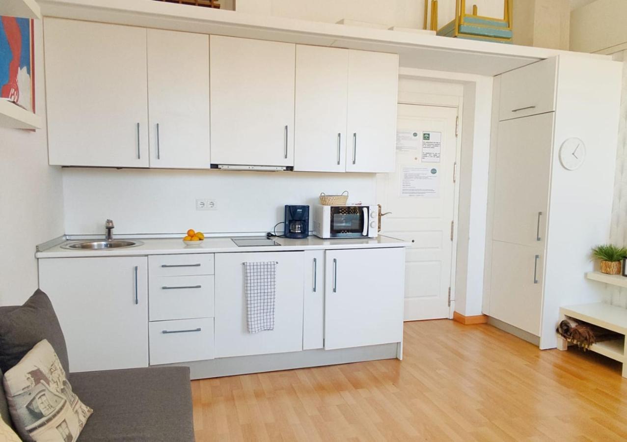 Homeyseville- Lovely Apartment In Seville City Center, Parking Optional Εξωτερικό φωτογραφία