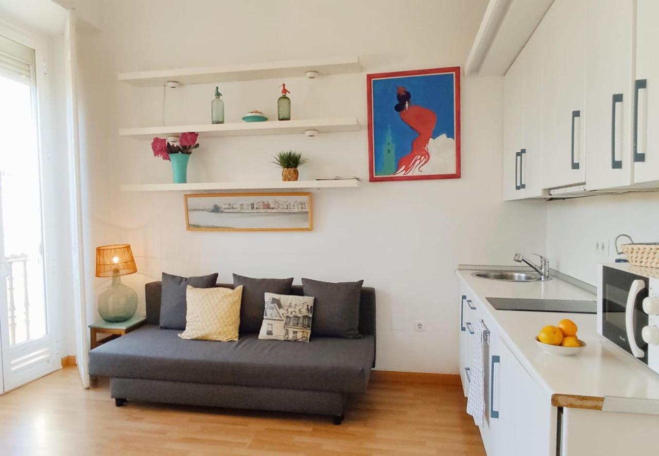 Homeyseville- Lovely Apartment In Seville City Center, Parking Optional Εξωτερικό φωτογραφία