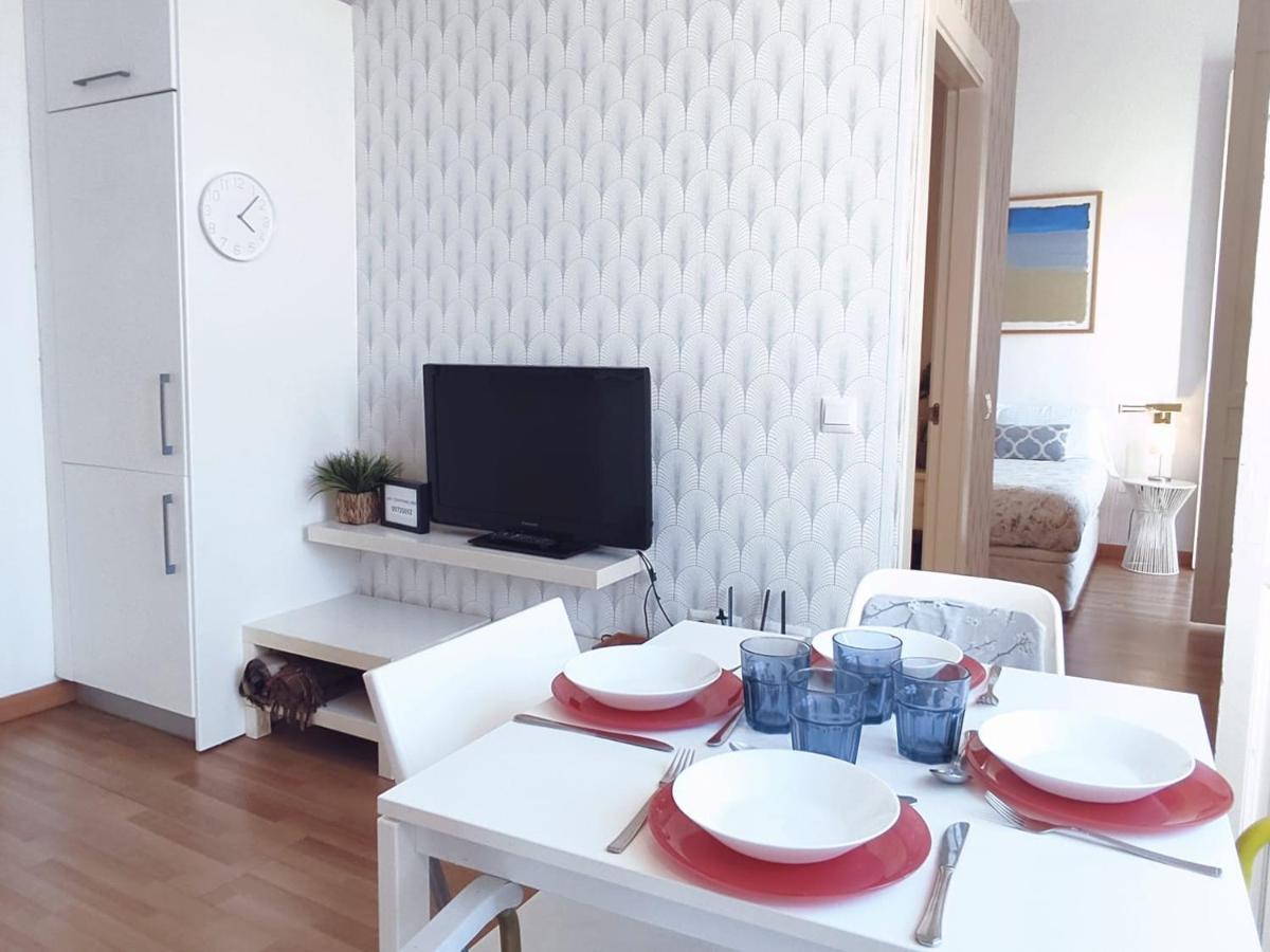 Homeyseville- Lovely Apartment In Seville City Center, Parking Optional Εξωτερικό φωτογραφία
