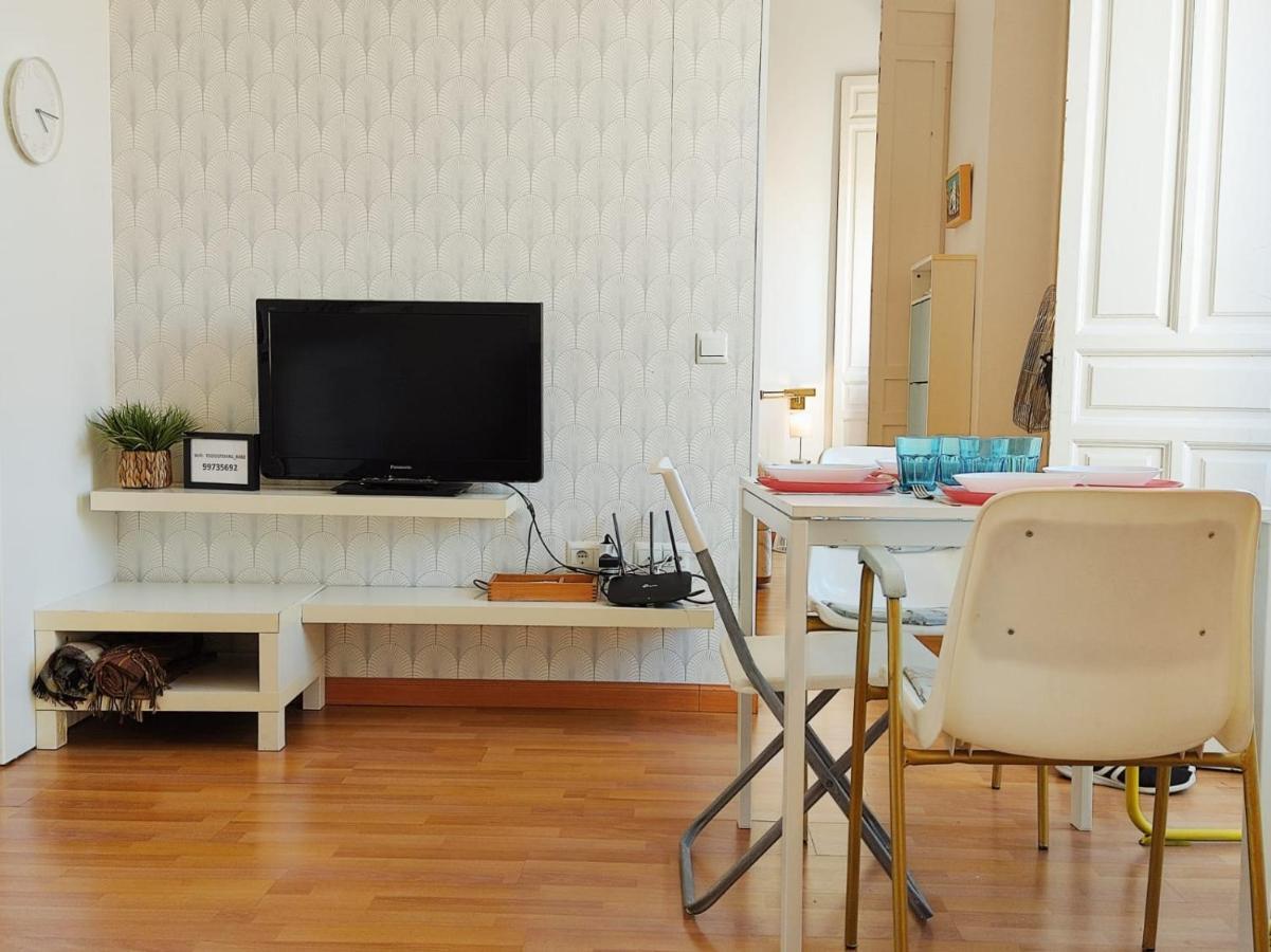 Homeyseville- Lovely Apartment In Seville City Center, Parking Optional Εξωτερικό φωτογραφία